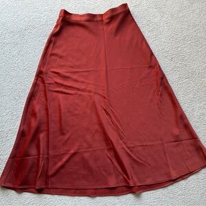 H&M Trend Womens Copper Rust Satin Midi Skirt Size 4 Flowy Soft New Side Zipper